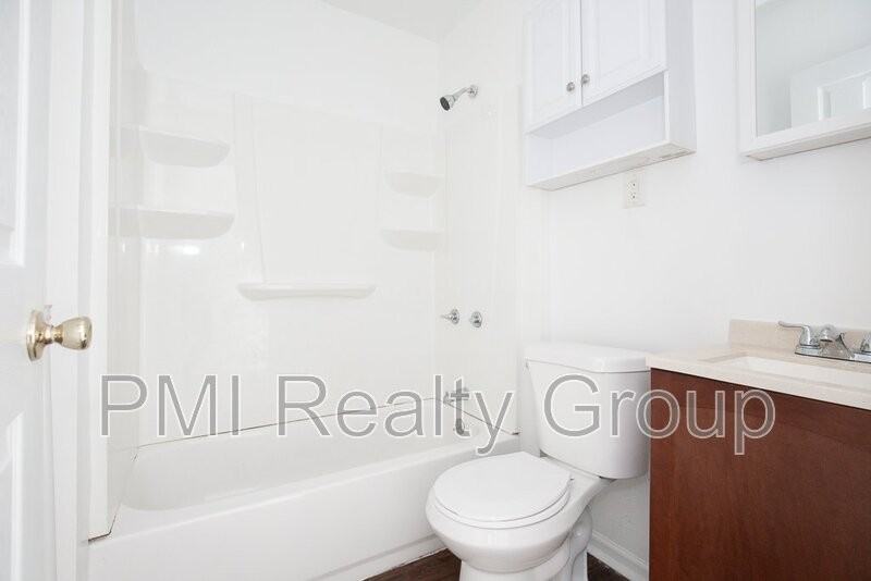 116 Water St #UP - Photo 5 of 11