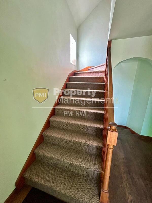 4034 Euclid Ave - Photo 3 of 21