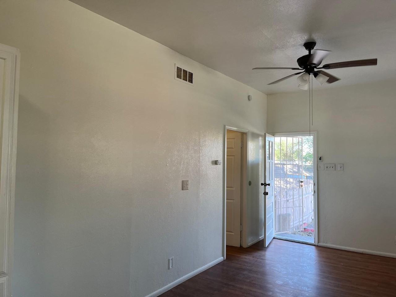 7524 2nd St Nw #5 - Photo 2 of 17