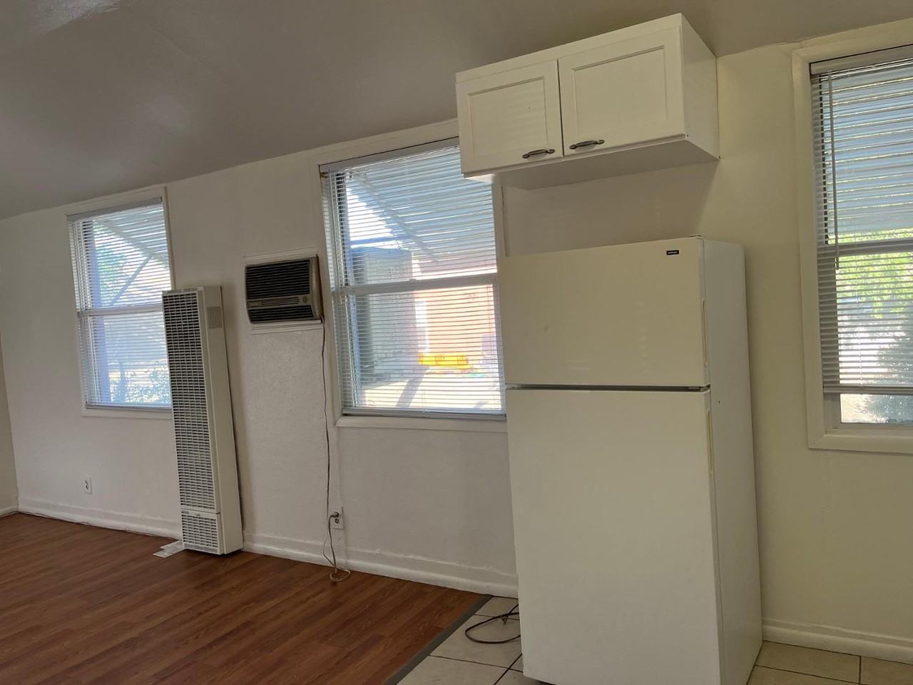 7524 2nd St Nw #5 - Photo 3 of 17