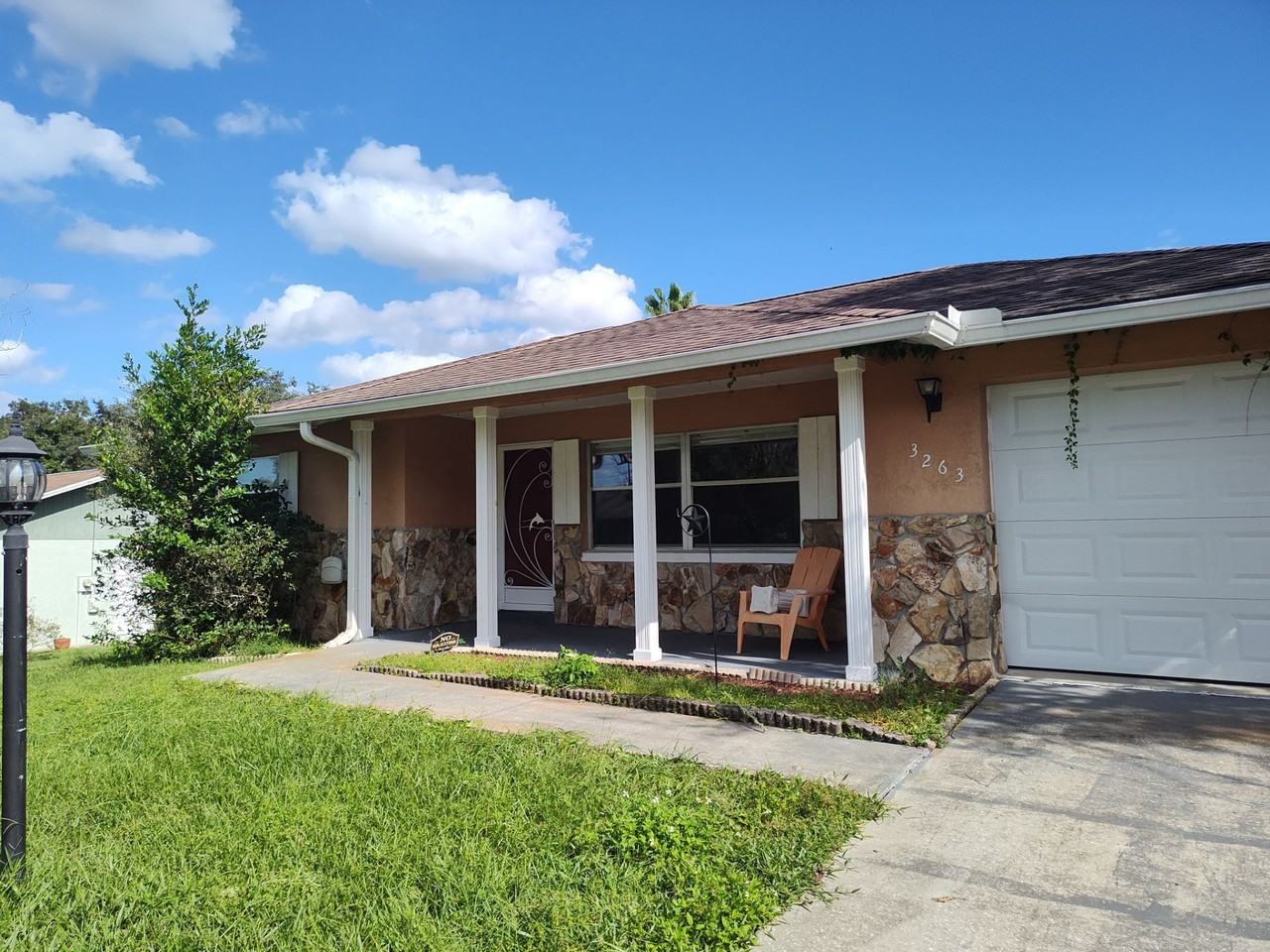 3263 N Maidencane Dr - Photo 2 of 21