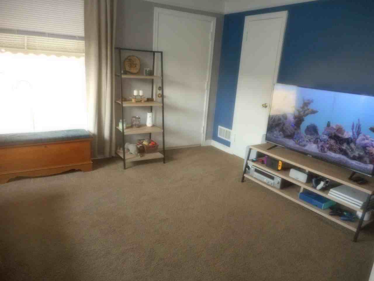 5135 Bloomington Ave - Photo 2 of 9