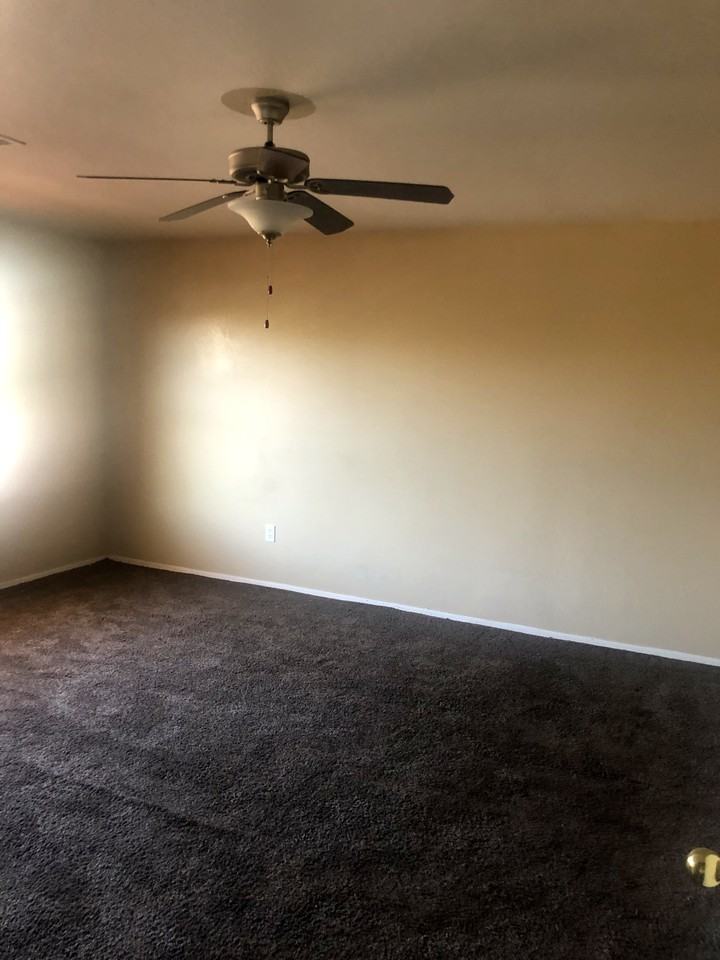 7205 S 39th Dr - Photo 2 of 18