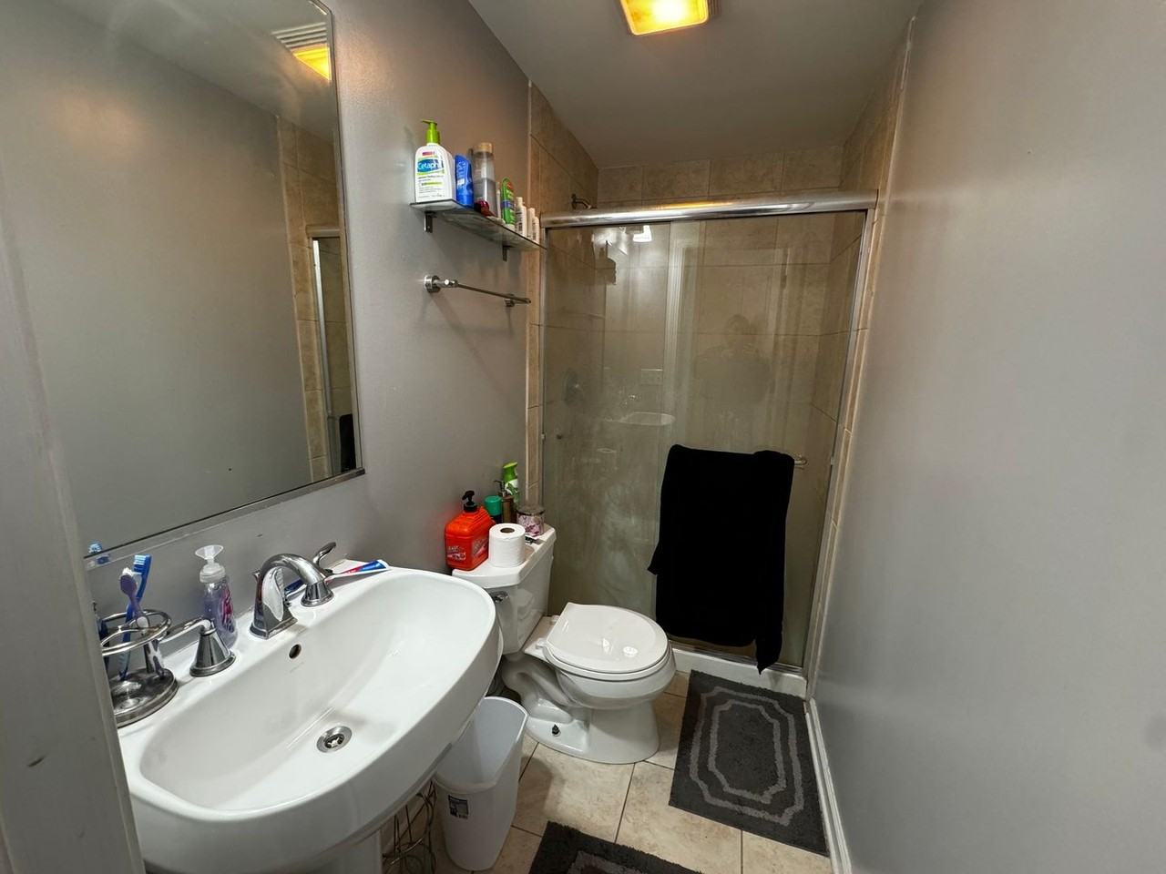 4057 W Melrose St #2 - Photo 5 of 8