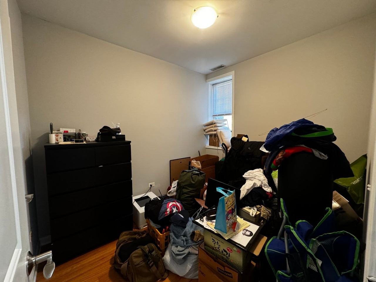 4057 W Melrose St #2 - Photo 6 of 8