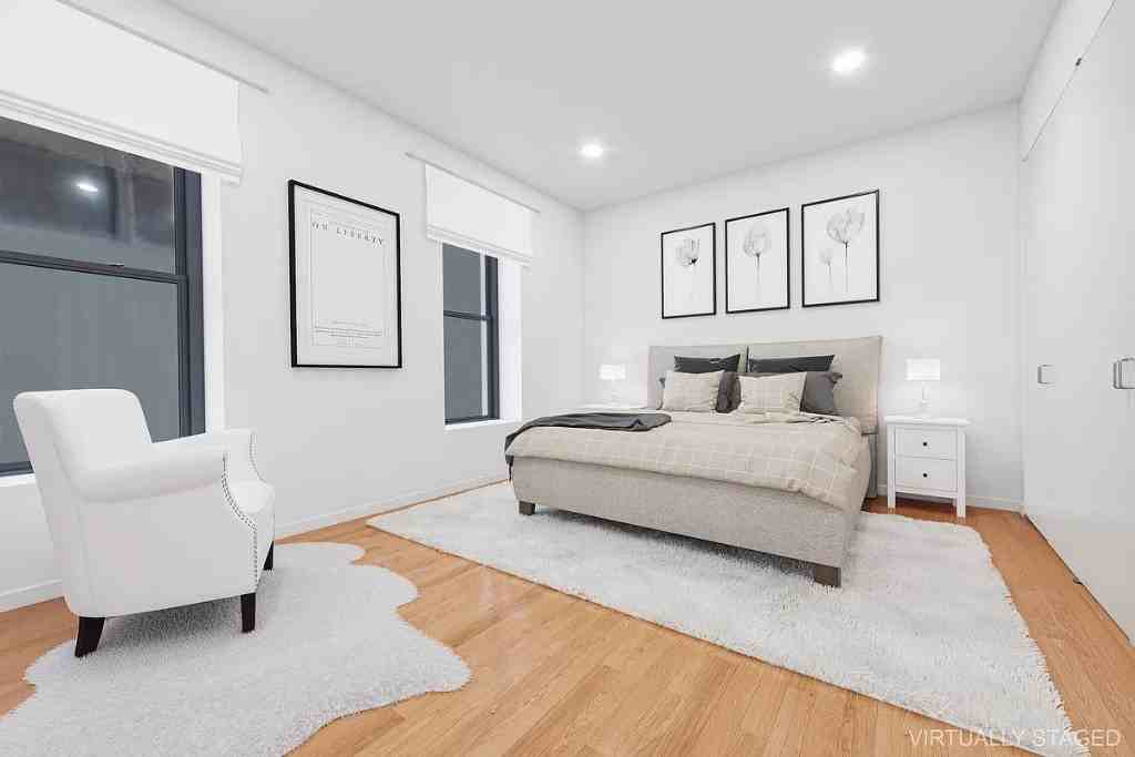 Pine St #4C - Photo 2 of 14