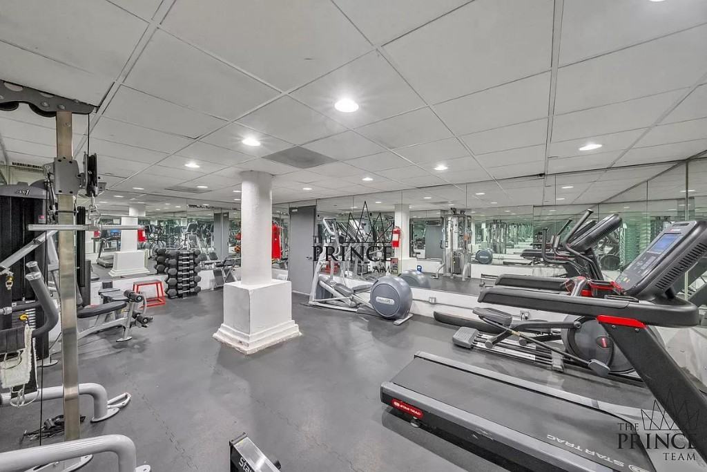 Greenwich St #5C - Photo 6 of 8