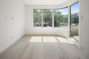 featured image of Delancey St #2A