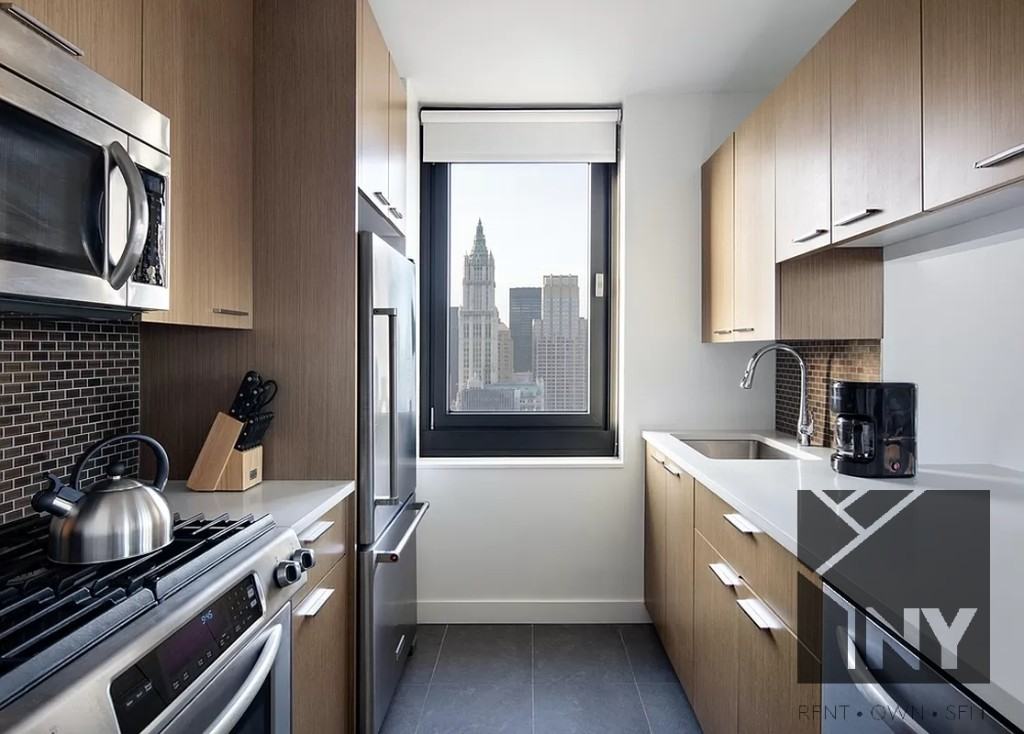 Duane St #15H - Photo 2 of 5