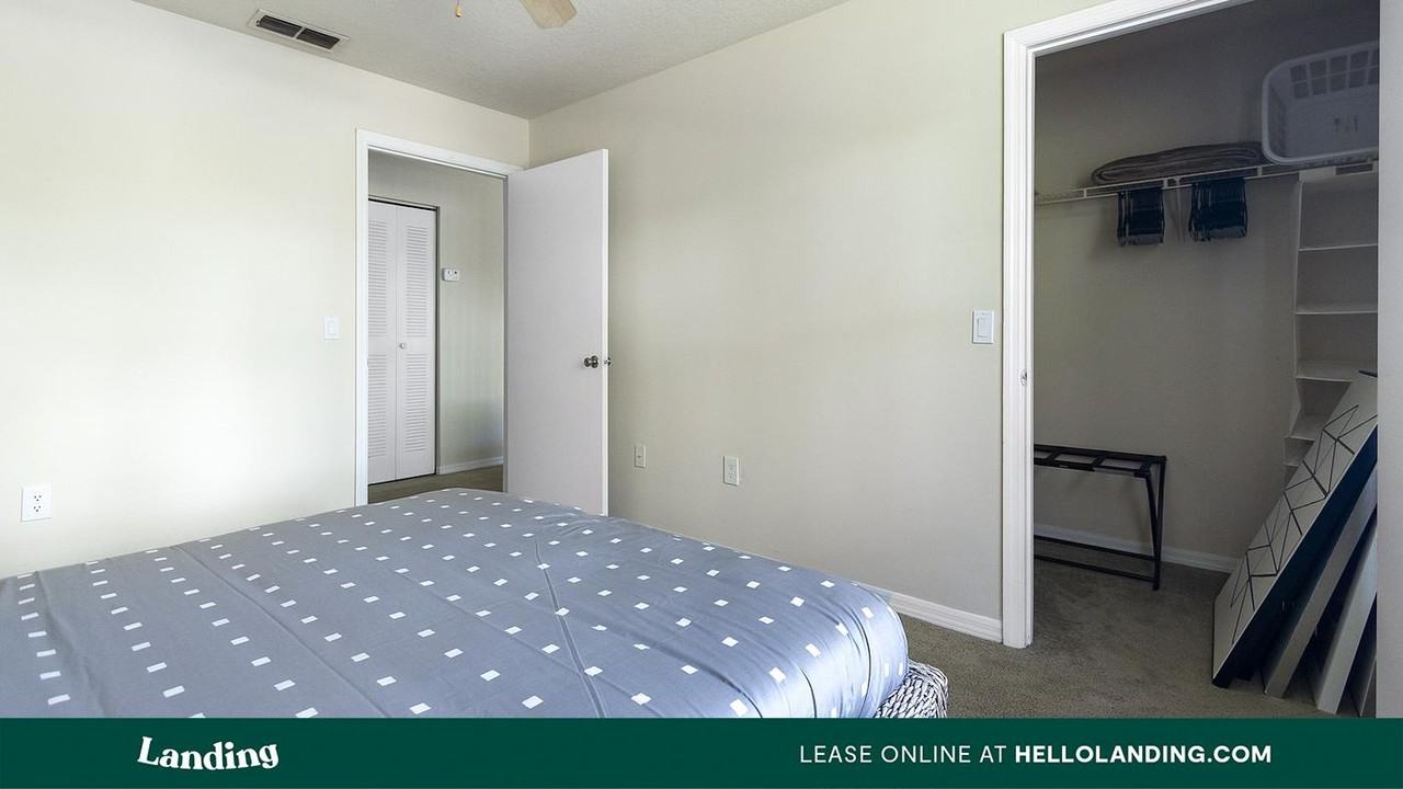 4148 53rd Ave W - Photo 3 of 50