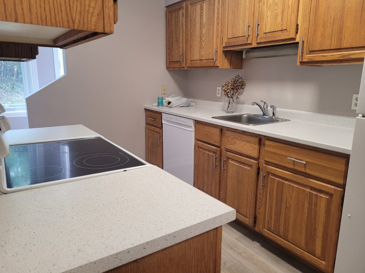 225 Ross St #103 - Photo 3 of 35