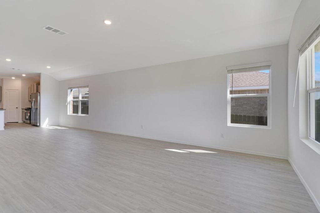 2524 Four Waters Loop - Photo 5 of 26