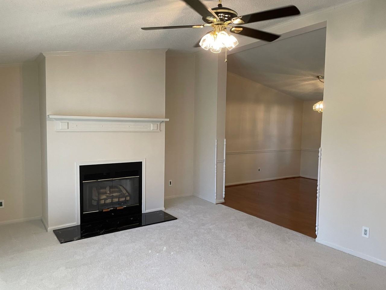 947 Par Ct ##Sw - Photo 2 of 50