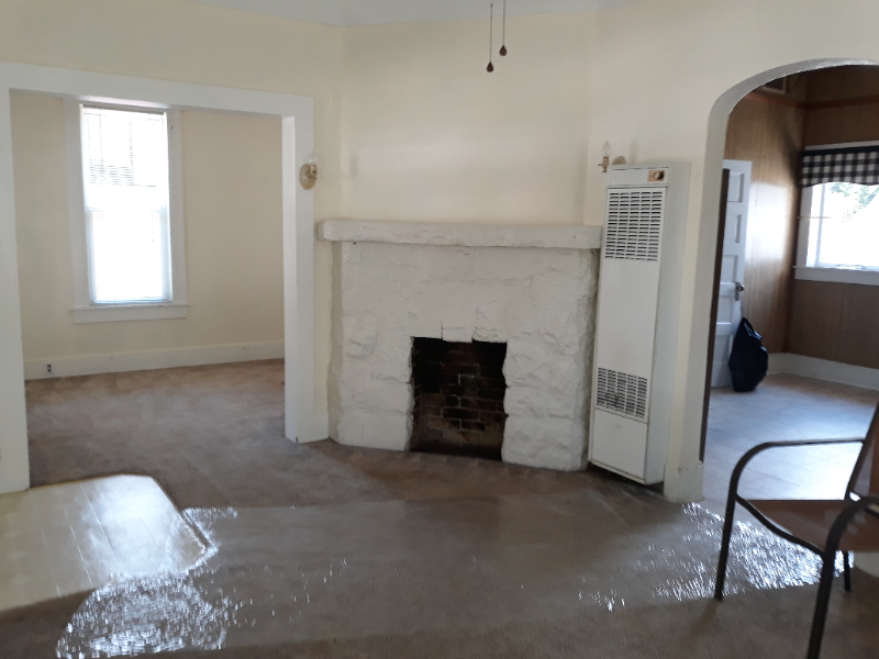 527 Canon Ave - Photo 2 of 7