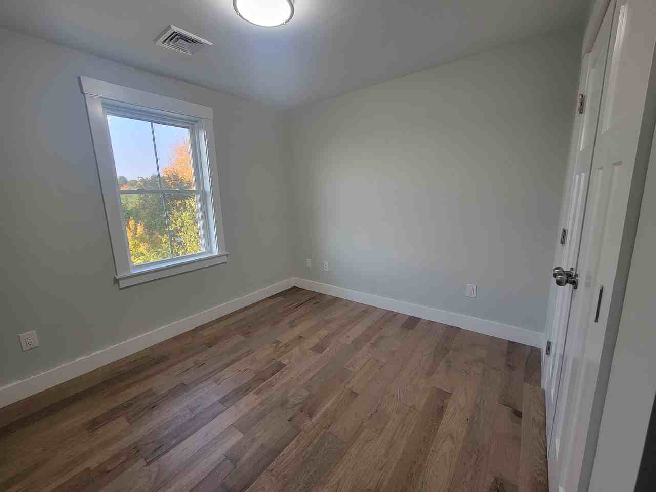 274 Providence Rd #7 - Photo 6 of 14