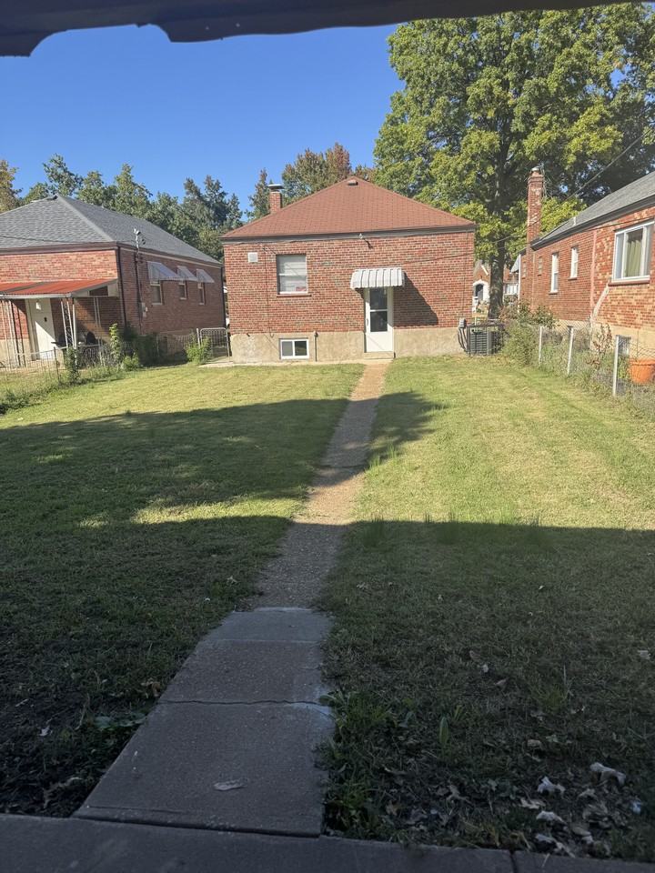 1116 Riverview Blvd #NA - Photo 2 of 19