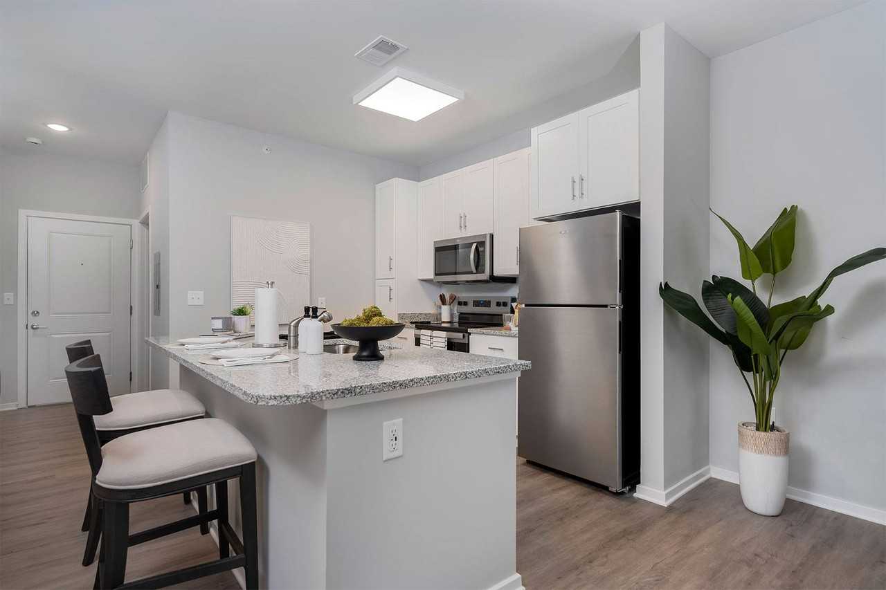 Echo Ridge - Photo 3 of 30