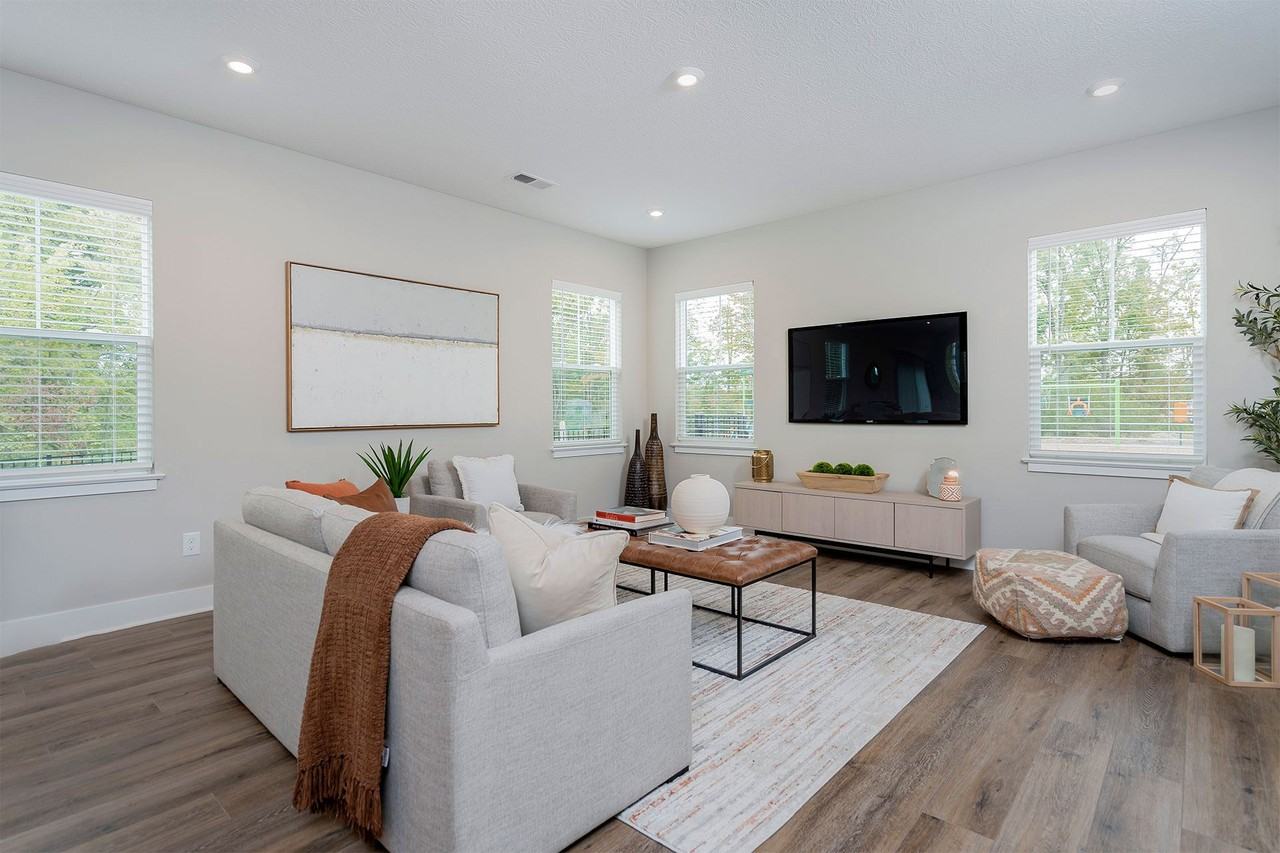 Greenery - Photo 6 of 28