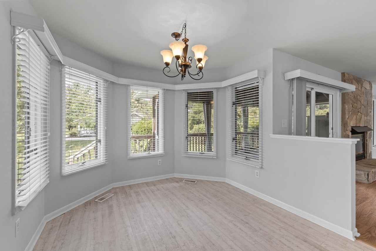 401 Lord Granville Dr - Photo 7 of 49