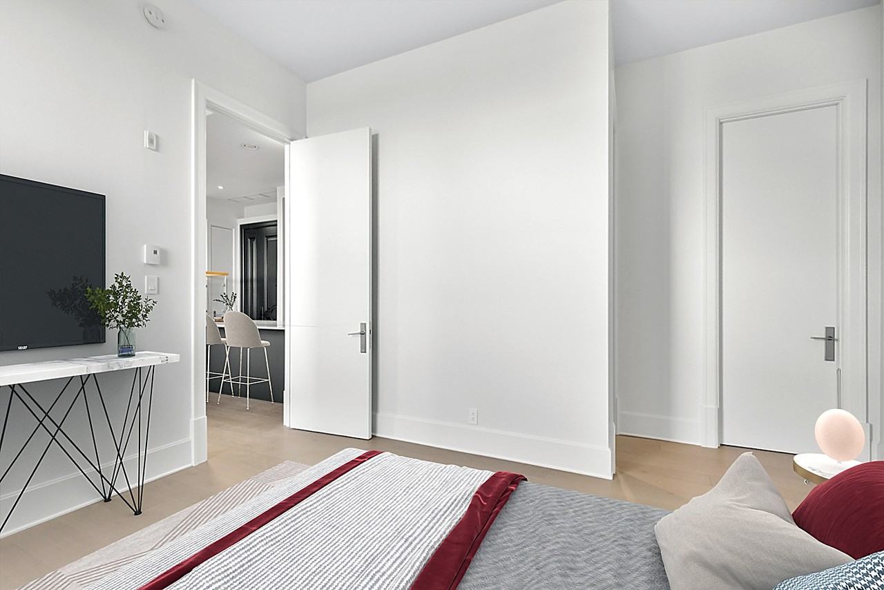 1420 Avenue Mont-Royal - Photo 3 of 33