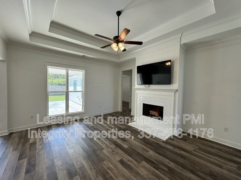 304 San Sebastian Dr - Photo 5 of 30