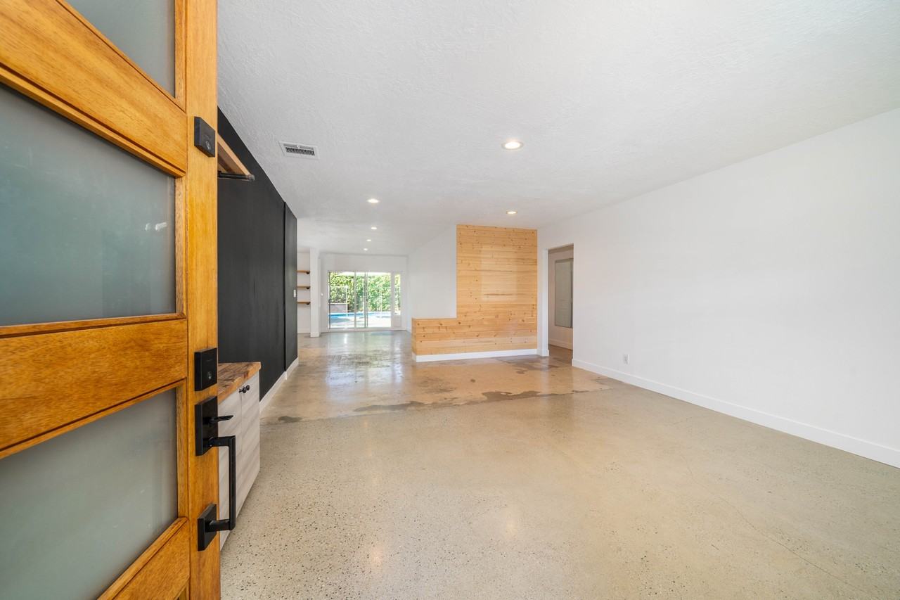 7851 Texhoma Ave #NA - Photo 7 of 36