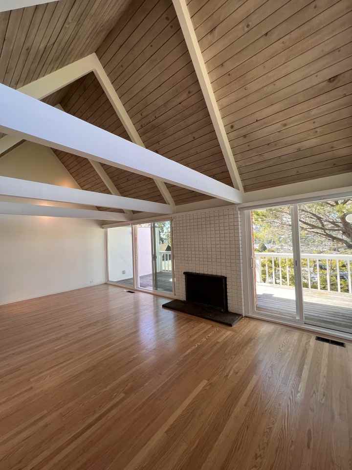 252 Esperanza St #A - Photo 2 of 11