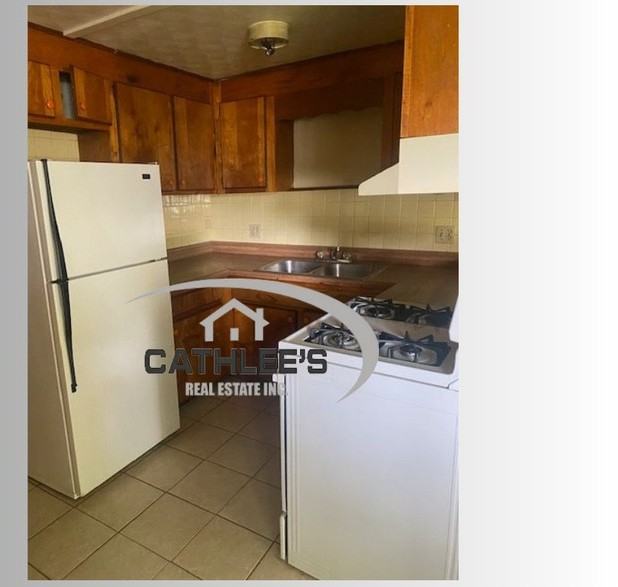 117127 E Euclid Ave - Photo 3 of 9