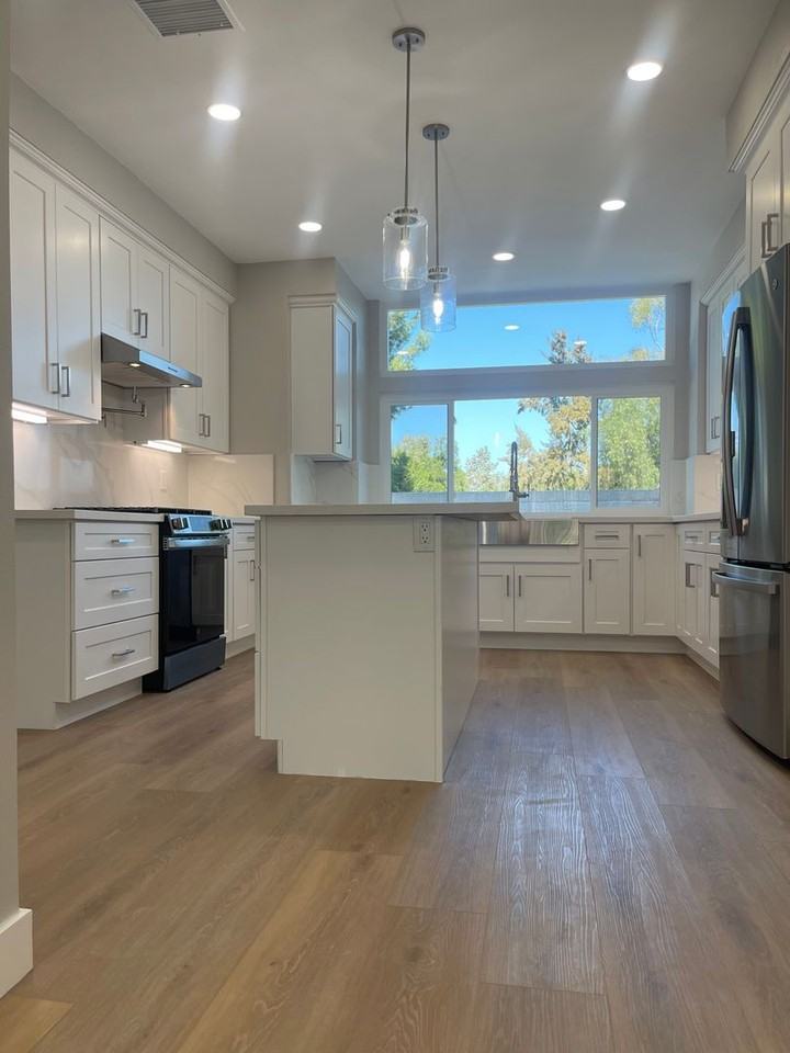 14 Tahoe - Photo 3 of 26