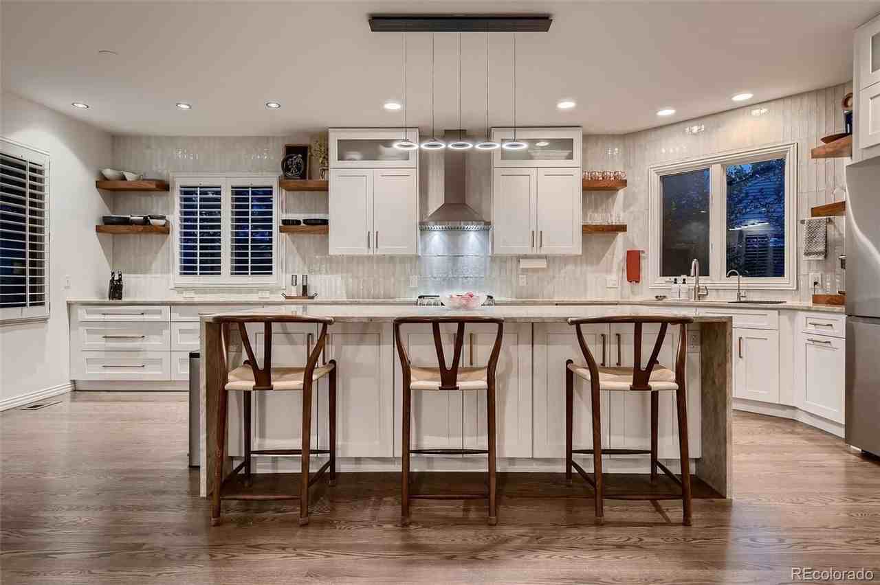 66 Blue Heron Ln - Photo 3 of 47