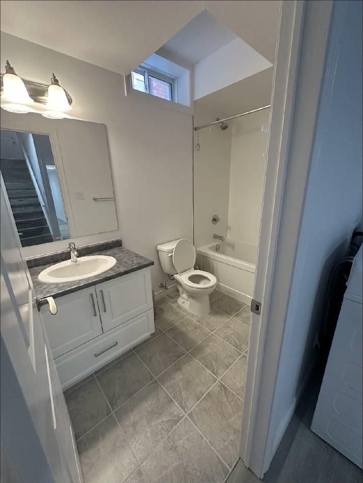 152 William Fair Dr - Photo 2 of 12