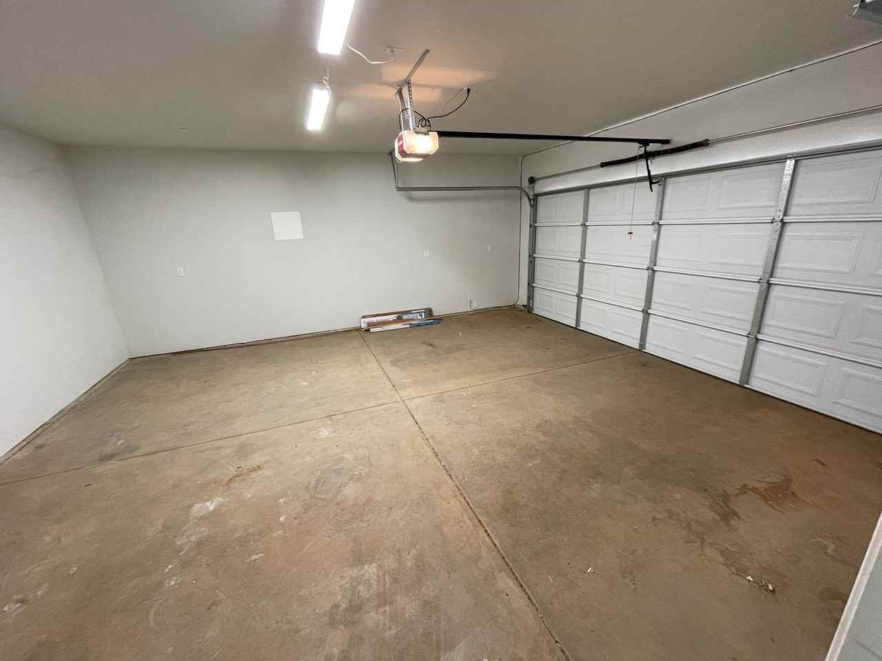 6650 Dolores Dr - Photo 5 of 11