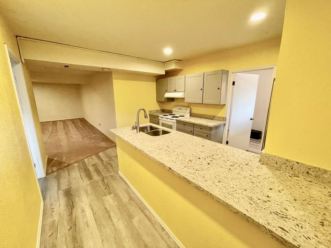 11721 12th Ave Nw - Photo 4 of 15