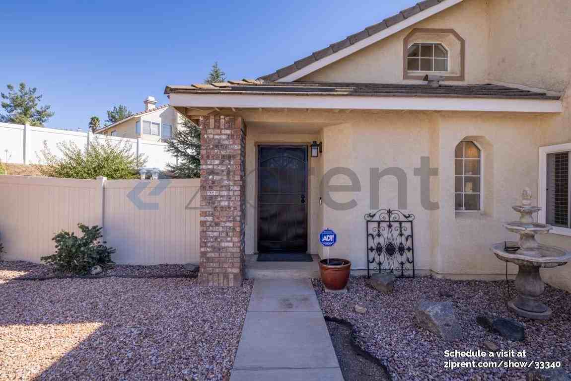 28207 Ajilwood Ct - Photo 6 of 33