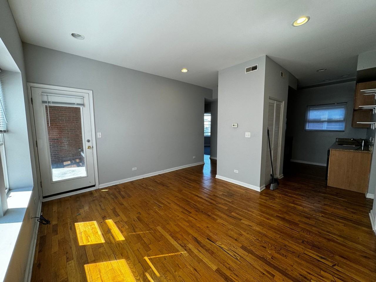 4720 N Bernard St #2E - Photo 4 of 13