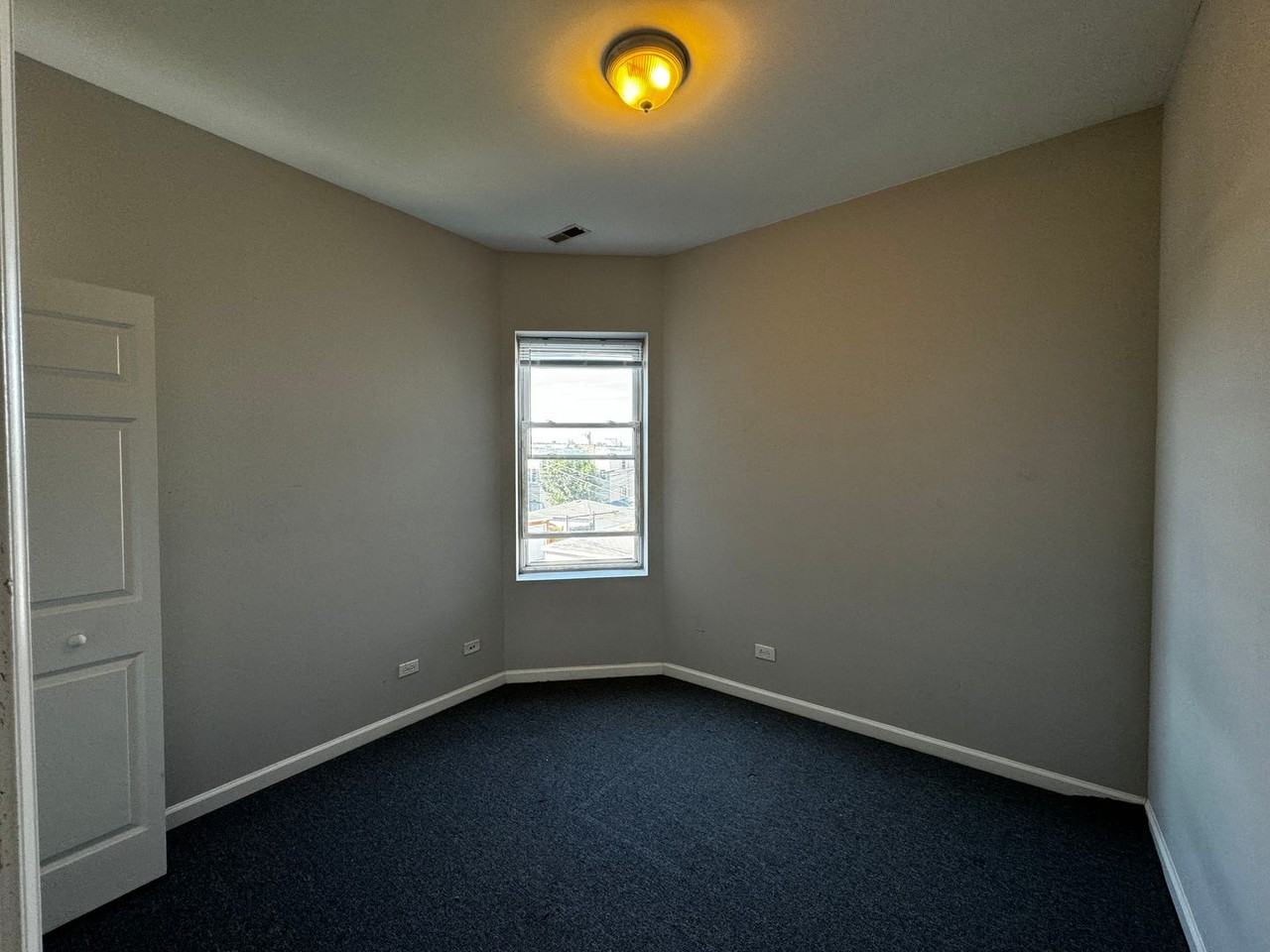 4720 N Bernard St #2E - Photo 7 of 13