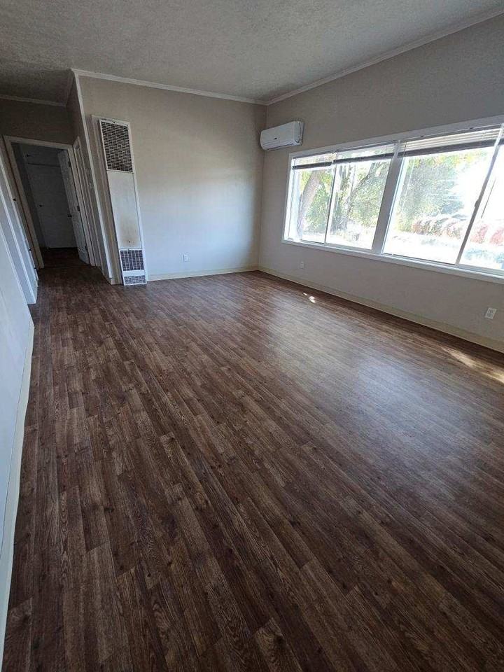 410 North Third West St - Photo 2 of 14