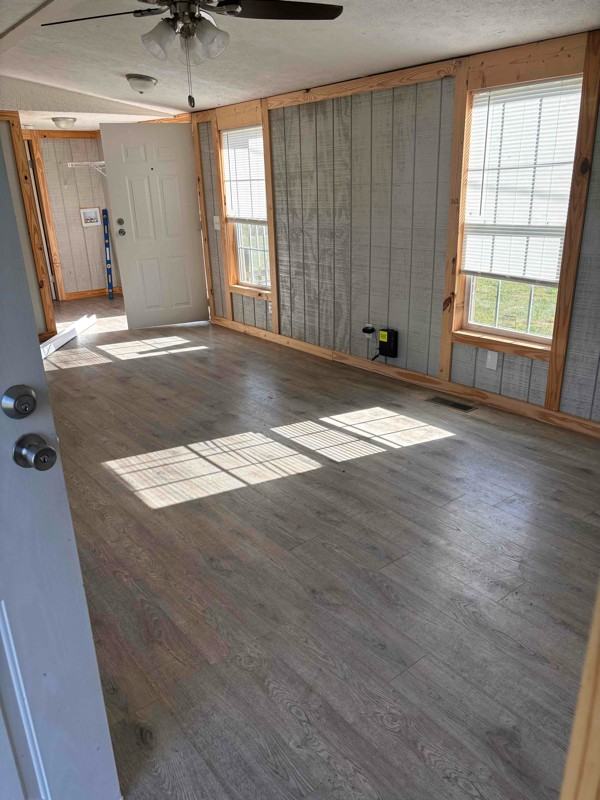 86 Young Branch Rd - Photo 5 of 9