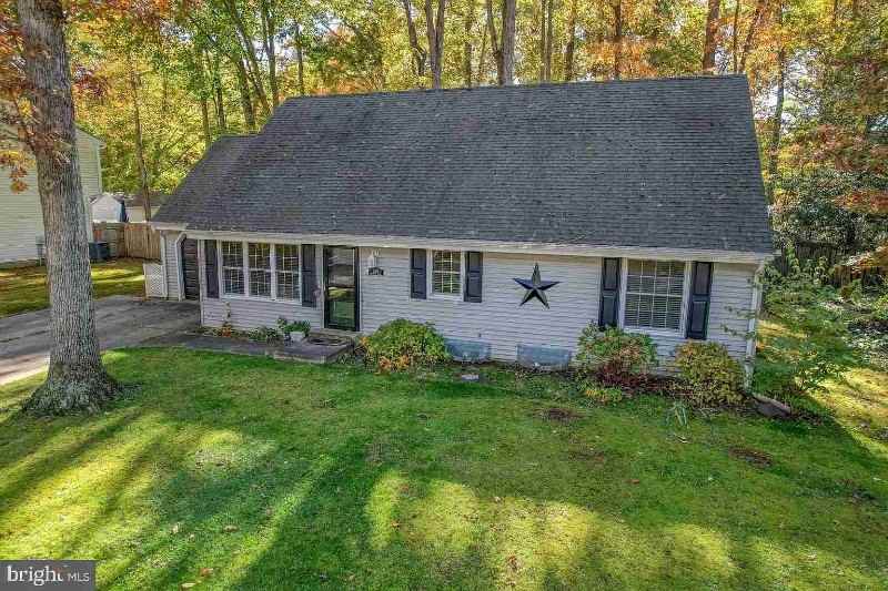 240 Merion Rd - Photo 2 of 17