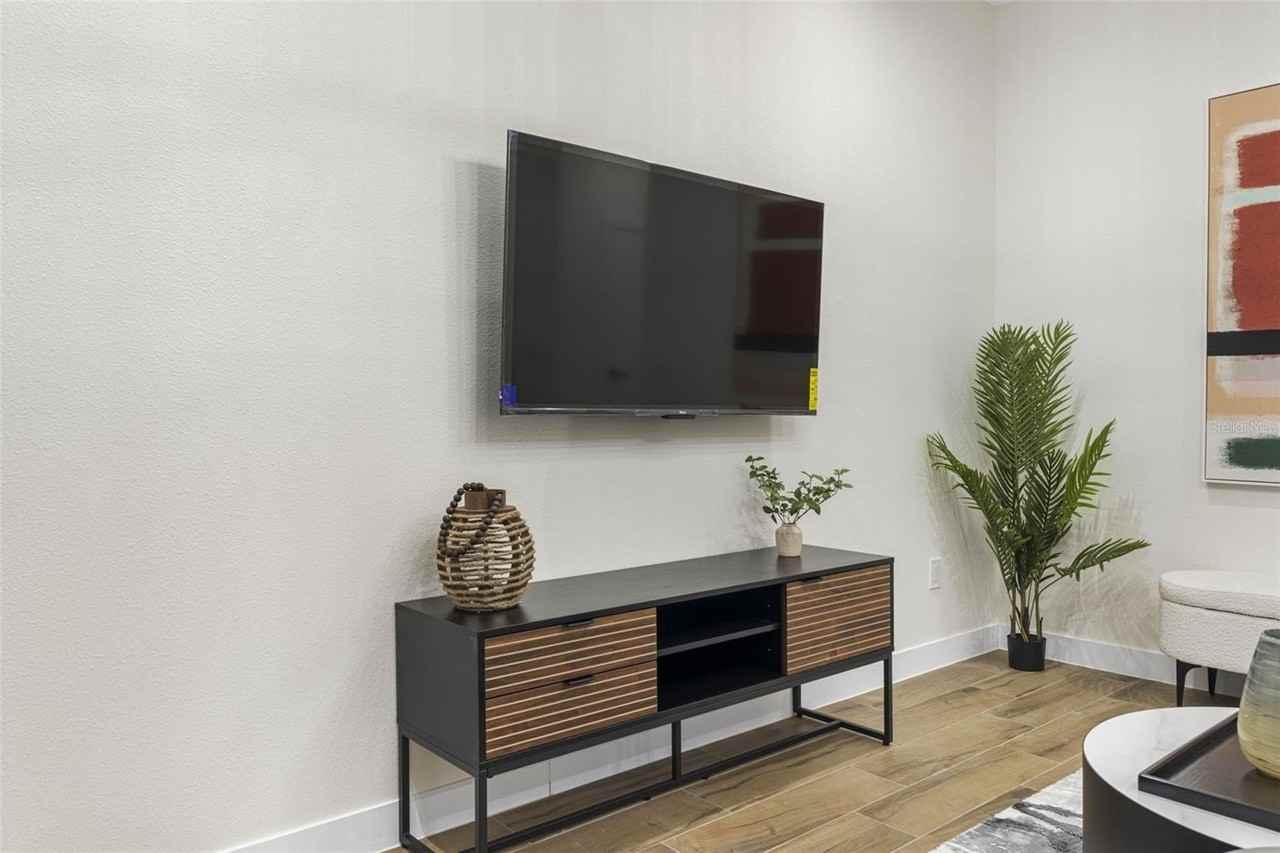 4340 Villa Alina Ct - Photo 7 of 50