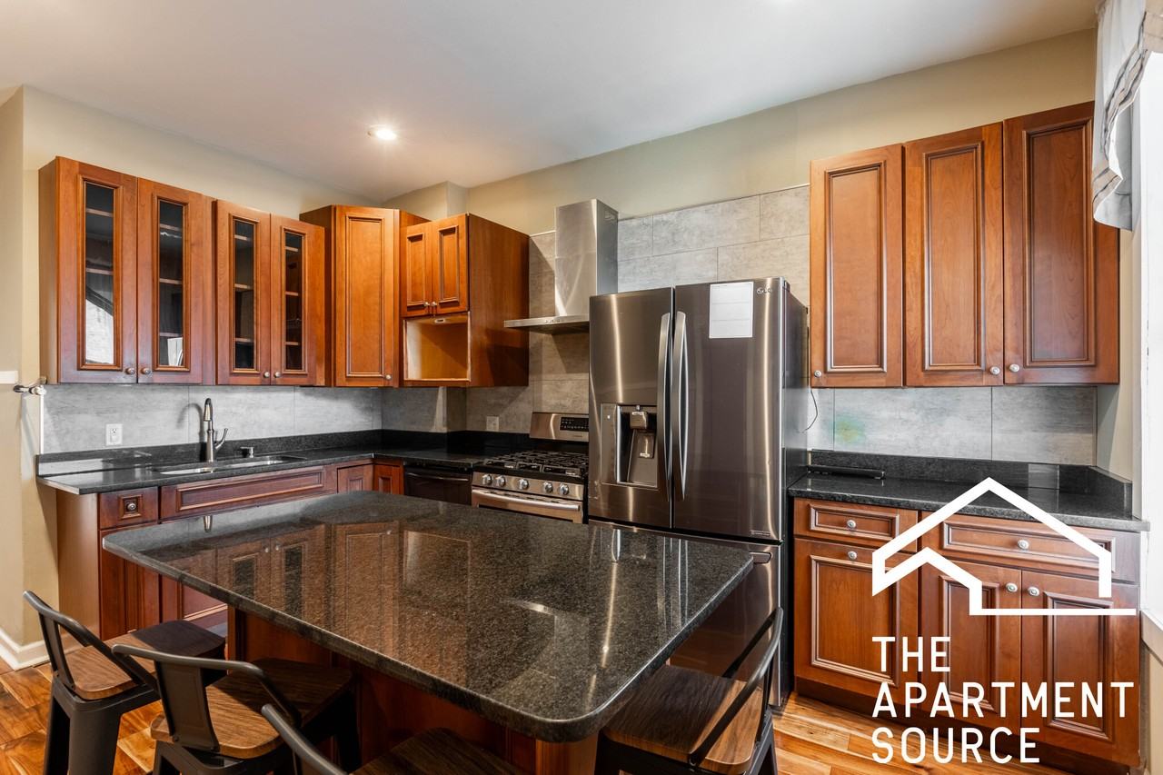 4343 W North Ave #2 - Photo 6 of 31