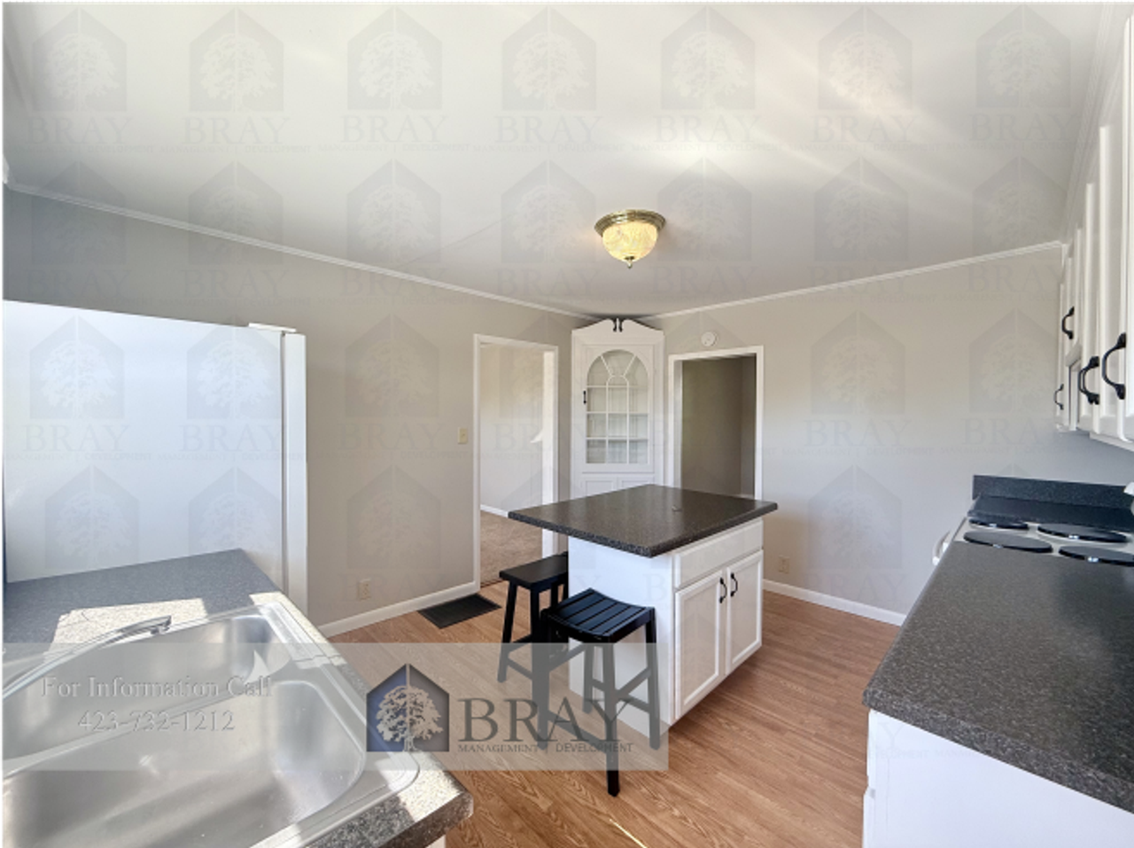 308 Highview Ave - Photo 5 of 16