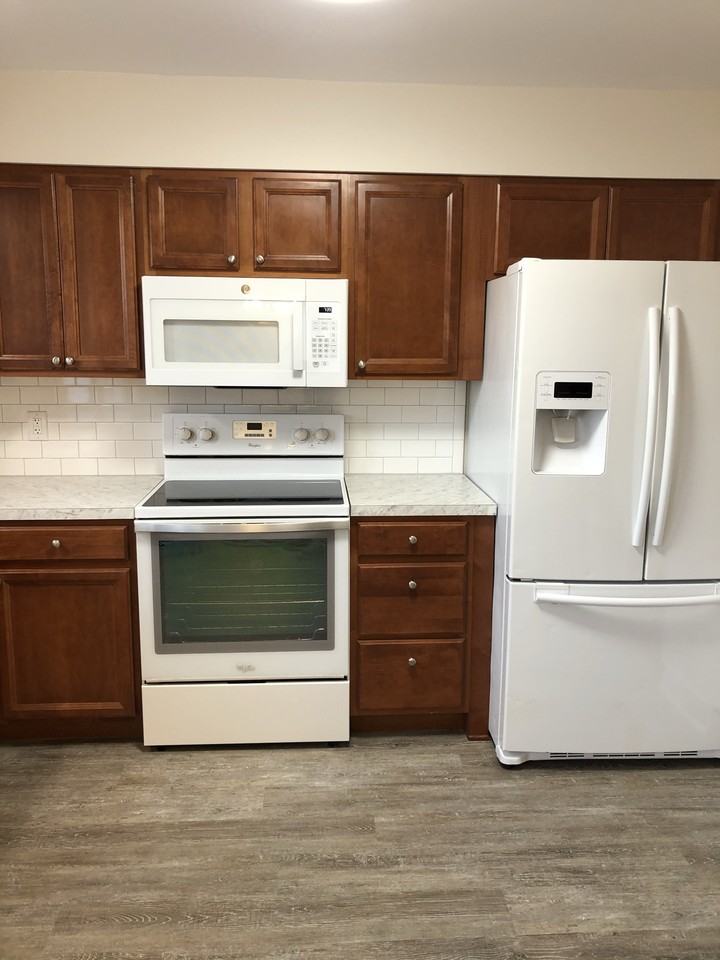 1392 Bradshire Drive - Photo 2 of 23