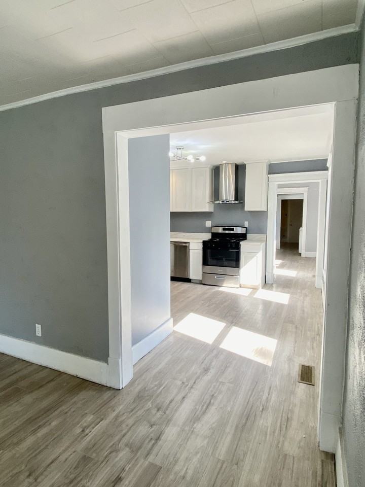 2059 May Ave #NA - Photo 4 of 33