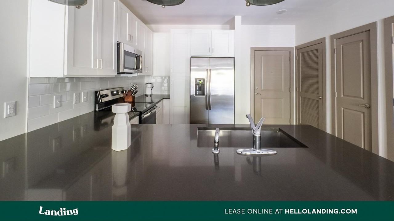 202 Promenade Vista St - Photo 3 of 50