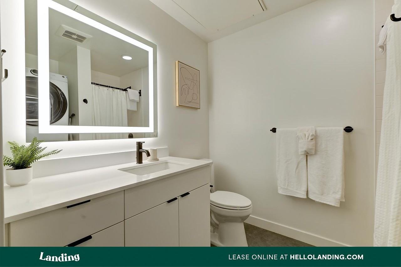 556 East 2100 South - Photo 2 of 50