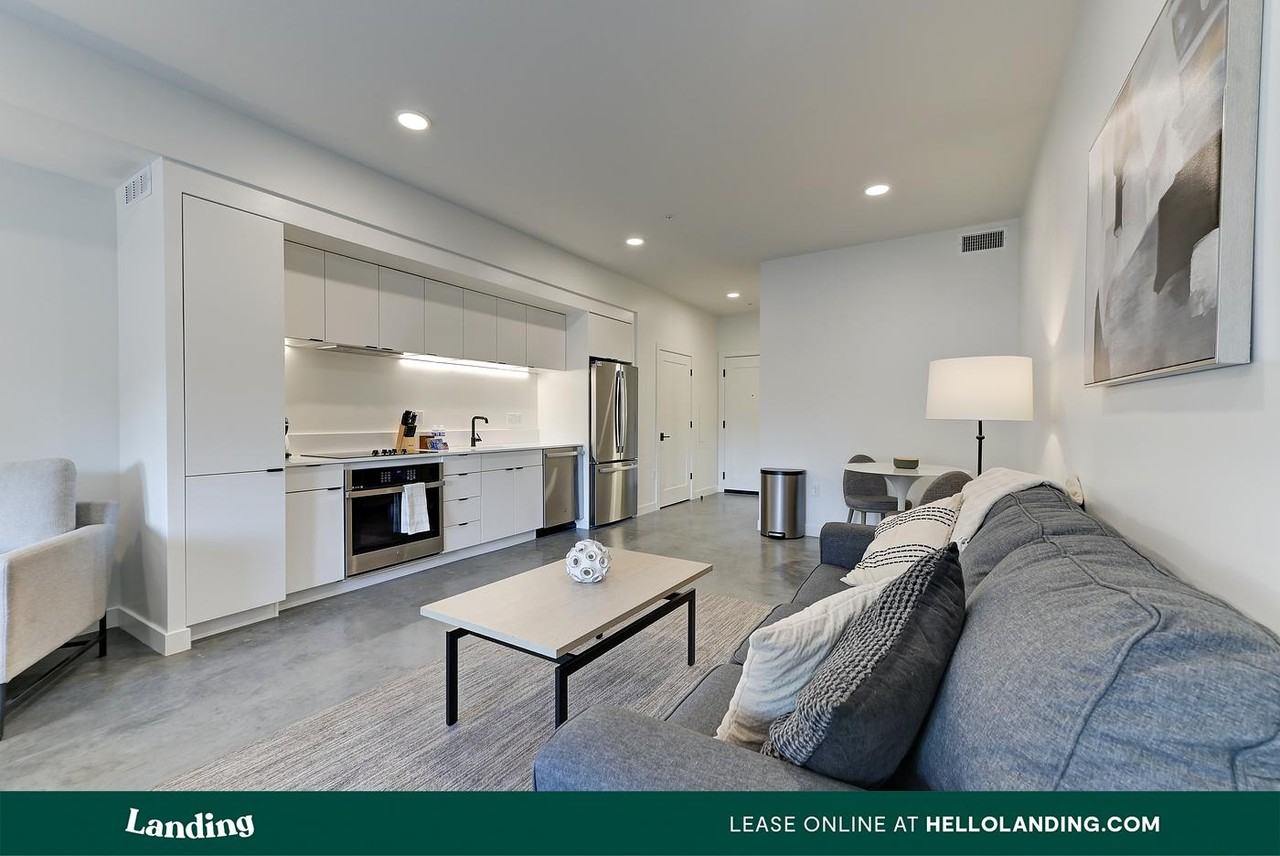 556 East 2100 South - Photo 7 of 50