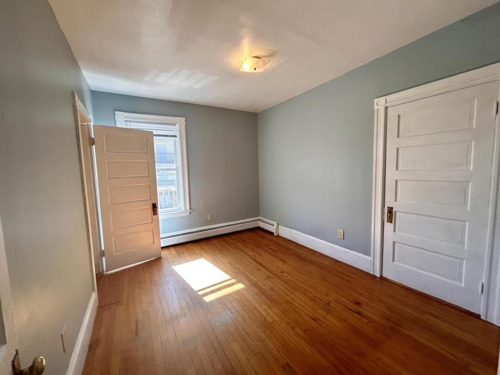 228 East Ave - Photo 4 of 8