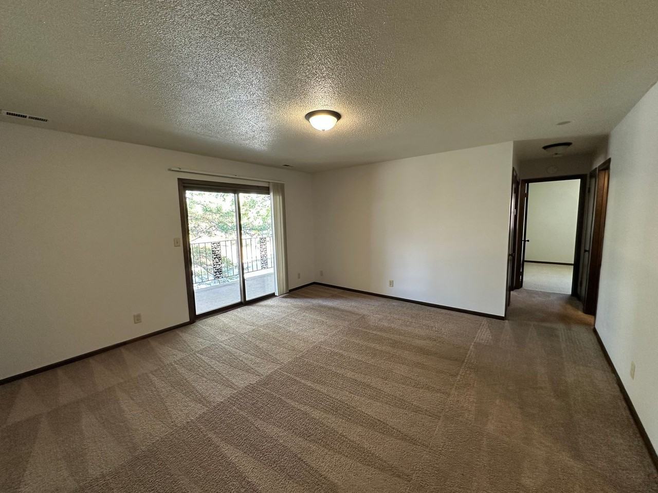 2805 10th Ave N #11 - Photo 7 of 17