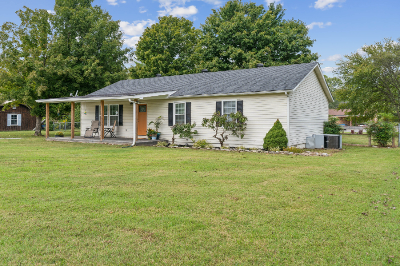 263 Jill Ln - Photo 3 of 20